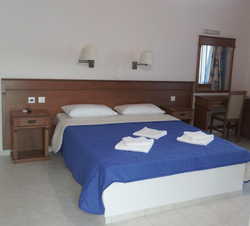 Medusa Accommodation Livadakia المظهر الخارجي الصورة