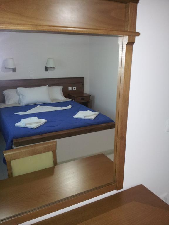 Medusa Accommodation Livadakia المظهر الخارجي الصورة